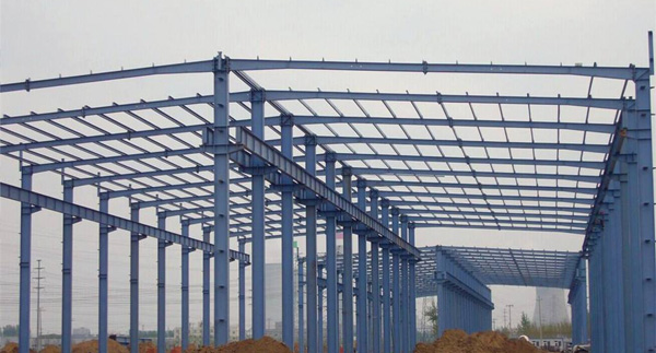 傳統(tǒng)輕重鋼工業(yè)建筑與民用建筑